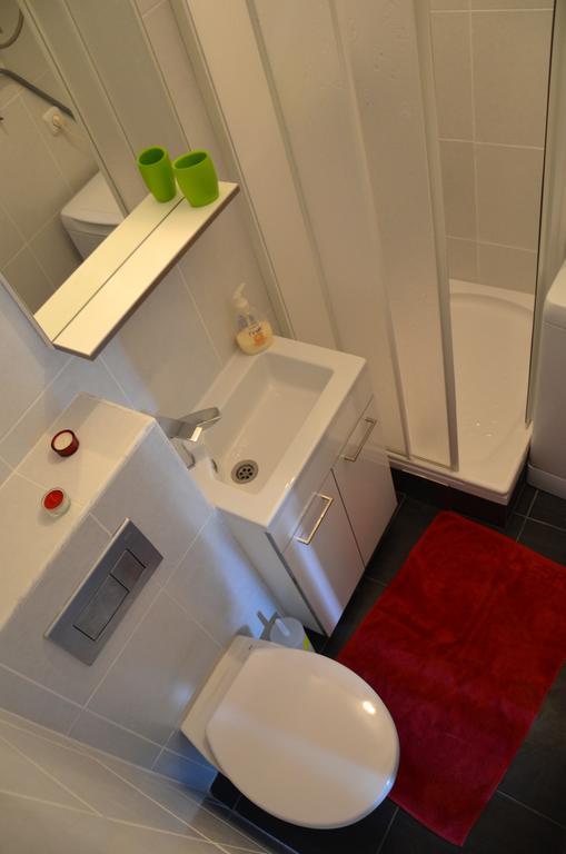 Apartman Medit Leilighet Vir Eksteriør bilde