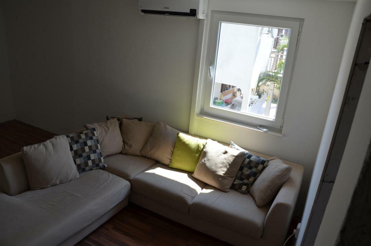 Apartman Medit Leilighet Vir Eksteriør bilde